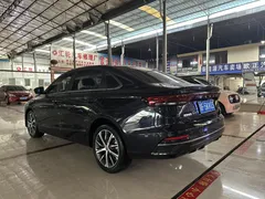 2022 Geely Emgrand 4th Gen 1.5L CVT Flagship, синий — фото 10