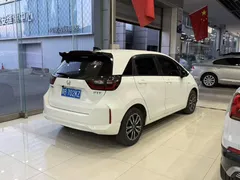 2023 Honda Fit 1.5L CVT, белый — фото 15