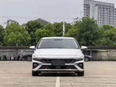 2023 Hyundai Elantra 1.5L CVT GLX Elite, белый — фото 2