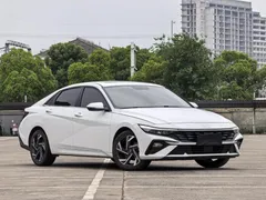 2023 Hyundai Elantra 1.5L CVT GLX Elite, белый — фото 3