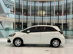 2021 Honda Fit 1.5L CVT, белый — фото 7