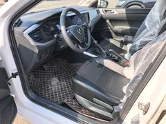 2021 Volkswagen Polo Plus 1.5L AT, белый — фото 9