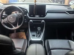 2022 Toyota Wildlander 2.0L 4WD Luxury, белый — фото 7