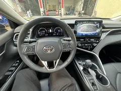 2021 Toyota Camry 2.5G Luxury — фото 6