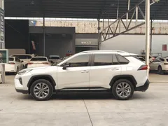 2021 Toyota Wildlander 2.0L 4WD Luxury, белый — фото 4