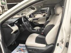 2021 Toyota Wildlander 2.0L 4WD Luxury, белый — фото 7