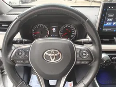 2021 Toyota Wildlander 2.0L 4WD Luxury, белый — фото 13