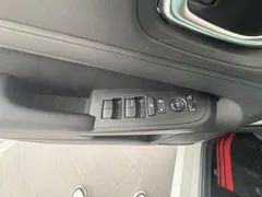 2023 Honda Vezel 1.5L CVT Elite, белый — фото 9