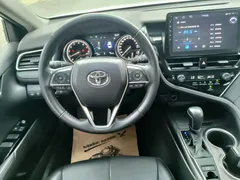 2021 Toyota Camry 2.0G Luxury, белый — фото 10