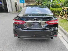 2021 Toyota Camry 2.0G Luxury, чёрный — фото 2