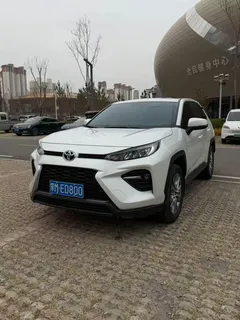 2023 Toyota Wildlander 2.0L 2WD, белый — фото 1