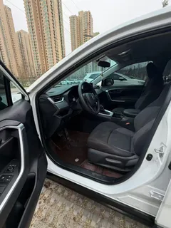 2023 Toyota Wildlander 2.0L 2WD, белый — фото 6