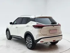 2023 Nissan Kicks 1.5L Luxury, белый — фото 4