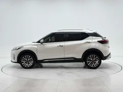 2023 Nissan Kicks 1.5L Luxury, белый — фото 7
