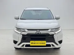 2021 Mitsubishi Outlander 2.0L 2WD 5-seat, белый — фото 2