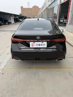 2022 Toyota Avalon 2.0L Luxury, чёрный — фото 8