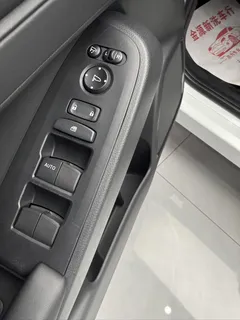 2023 Honda Vezel 1.5L CVT Elite, белый — фото 7