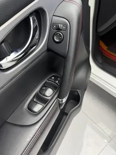 2022 Nissan Qashqai 2.0L XV Prem Luxury, белый — фото 8