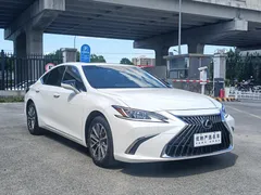 2022 Lexus ES 200 Excellence, белый — фото 4