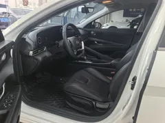 2023 Hyundai Elantra 1.5L CVT GLX Elite, белый — фото 7