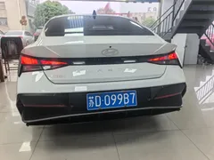 2023 Hyundai Elantra 1.5L CVT GLX Elite, белый — фото 14