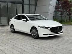 2022 Mazda Mazda3 2.0L AT, белый — фото 3