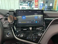 2021 Toyota Camry 2.0G Luxury, белый — фото 10