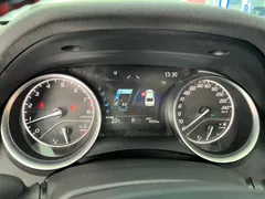 2021 Toyota Camry 2.0G Luxury, белый — фото 13