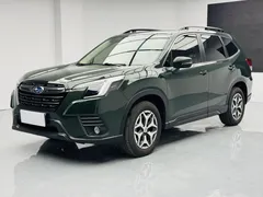 2022 Subaru Forester 2.0i AWD Luxury, зелёный — фото 1