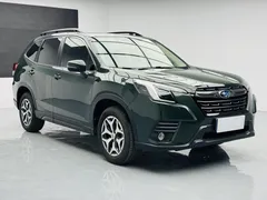 2022 Subaru Forester 2.0i AWD Luxury, зелёный — фото 3
