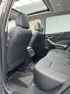 2022 Subaru Forester 2.0i AWD Luxury, зелёный — фото 8