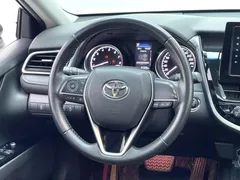 2022 Toyota Camry 2.0GVP Leading, белый — фото 11
