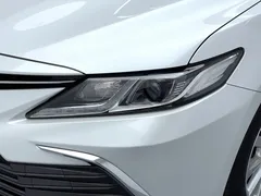 2022 Toyota Camry 2.0GVP Leading, белый — фото 19