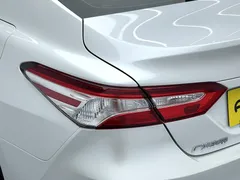 2022 Toyota Camry 2.0GVP Leading, белый — фото 20