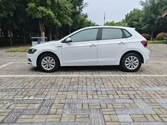 2023 Volkswagen Polo Plus 1.5L AT, белый — фото 4