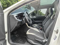 2023 Volkswagen Polo Plus 1.5L AT, белый — фото 9