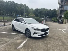 2022 Geely Emgrand 4th Gen 1.5L CVT Flagship, белый — фото 3