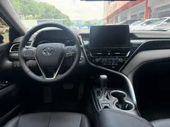 2021 Toyota Camry 2.0G Luxury — фото 13