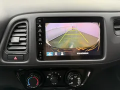 2022 Honda Vezel 1.5L CVT Pioneer, белый — фото 17