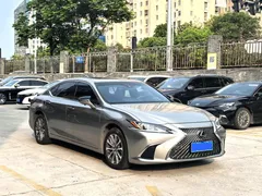 2022 Lexus ES 200 Excellence — фото 9