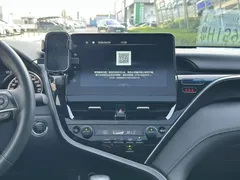 2021 Toyota Camry 2.0G Luxury, белый — фото 11
