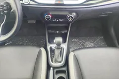 2021 Kia Yipao 1.4L CVT Sunroof, белый — фото 16