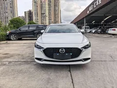 2022 Mazda Mazda3 2.0L AT, белый — фото 2