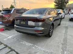 2022 Geely Emgrand 4th Gen 1.5L CVT Flagship — фото 15