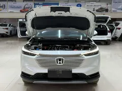 2023 Honda Vezel 1.5L CVT Tech, белый — фото 7