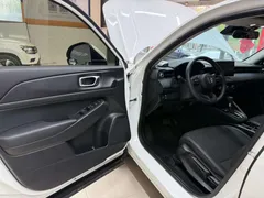2023 Honda Vezel 1.5L CVT Tech, белый — фото 8