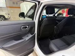 2023 Honda Vezel 1.5L CVT Tech, белый — фото 17