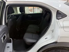 2023 Honda Vezel 1.5L CVT Tech, белый — фото 18