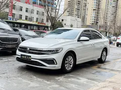 2023 Volkswagen Bora 1.5L AT Limited, белый — фото 1