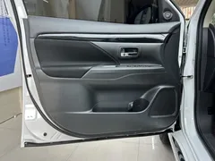 2021 Mitsubishi Outlander 2.0L 2WD 5 Seats, белый — фото 19